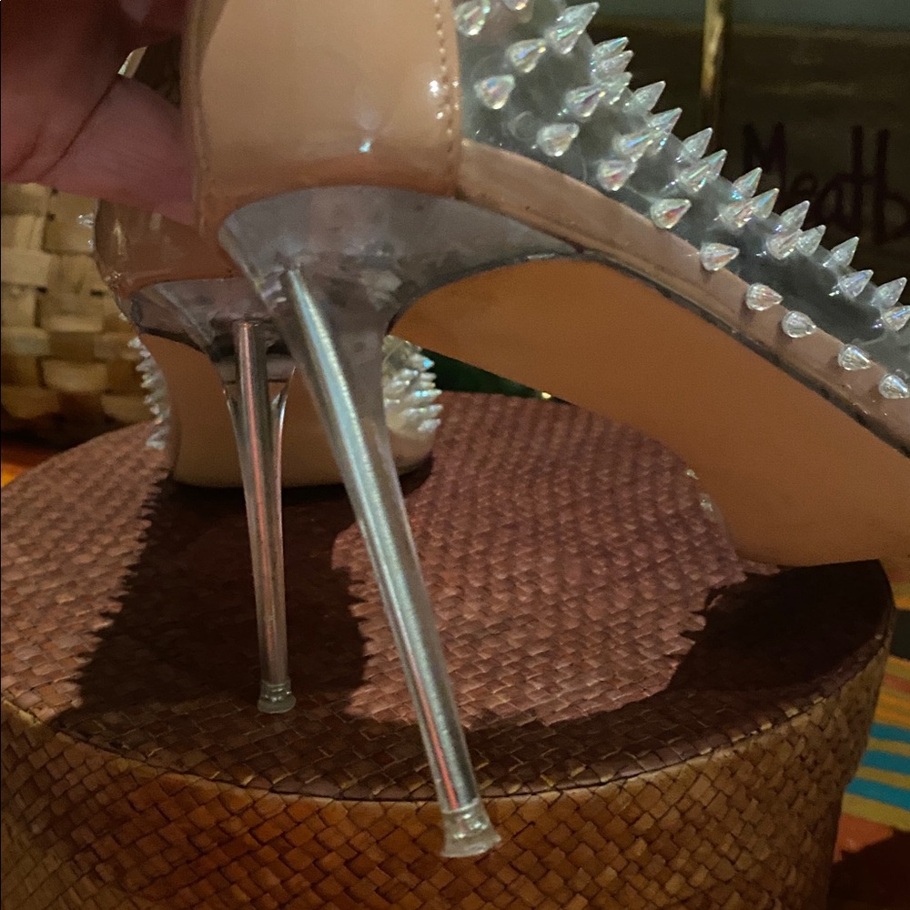 Steve Madden Tolima Clear Ecru High Heel Womens Size 9.5M Pumps Silver Studded - Picture 5 of 16
